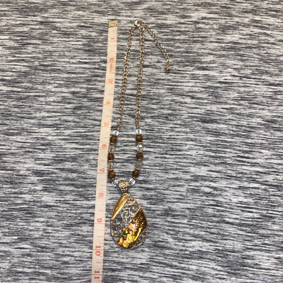 Brown and Gold Tear-Drop Pendant Costume Jewelry Necklace and Earring Set - Picture 11 of 14